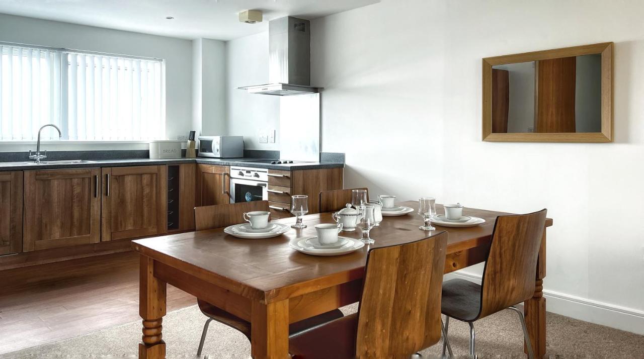 Apartment Elegant And Bright Seaside In Marina *